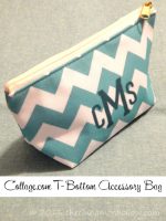Collage,com Personalized Gifts - T-Bottom Accessory Bag