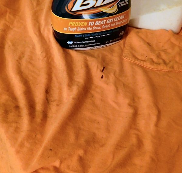 Get Cleaner Work Clothes With Biz Stain & Odor Eliminator