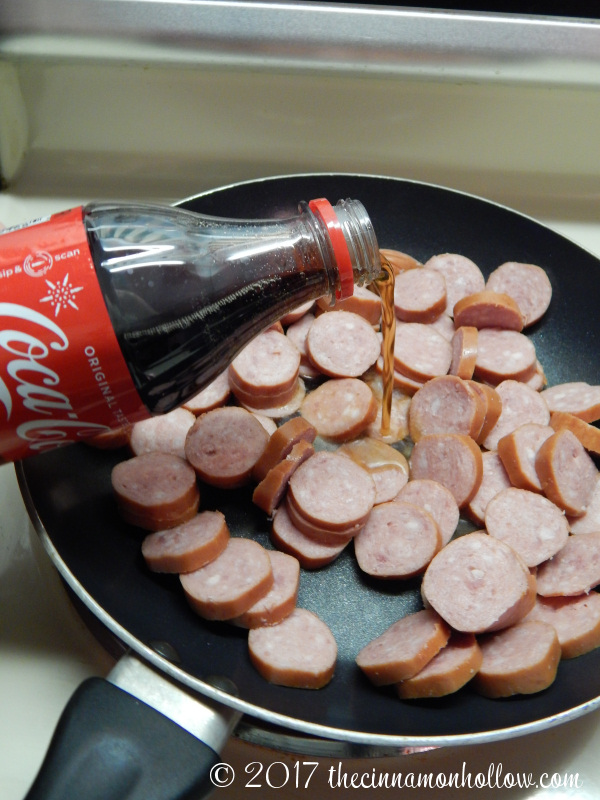 Game Time Appetizer: Game Time Kielbasa Bites With Ritz Crackers And Coca-Cola