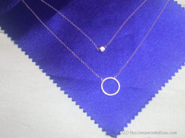 oNecklace Layered Circle Necklace