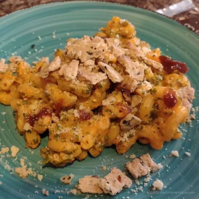 RightOnTrek Bechamel Mac-n-Cheese