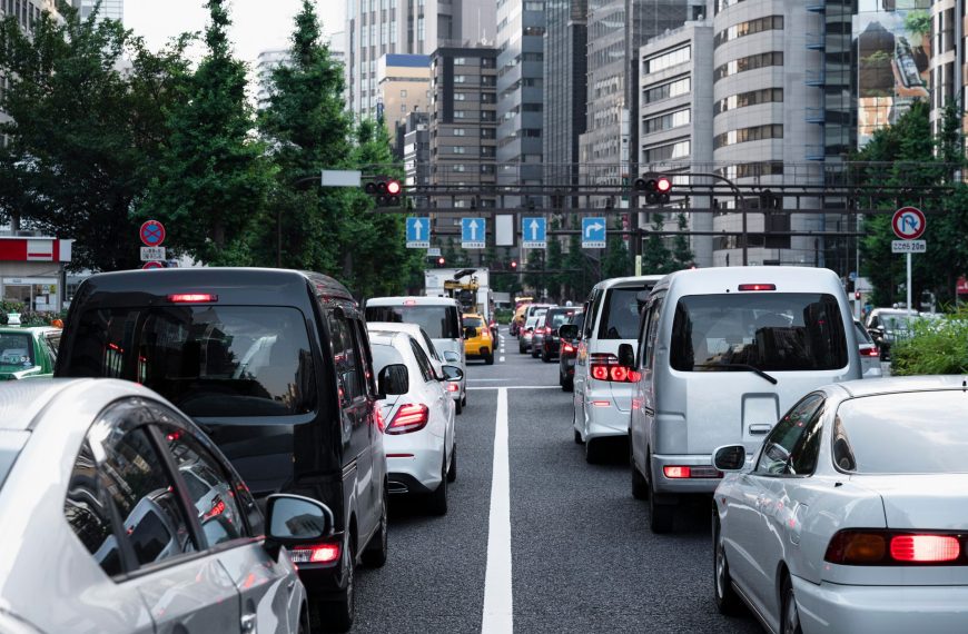 Tips To Avoid Driving In Blind Spots In The Us