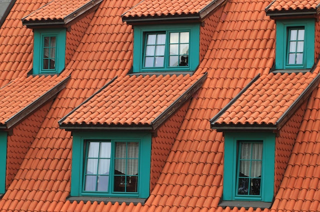 5 Signs Your Roof Needs Repairs