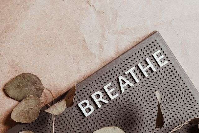 breathe oxygen