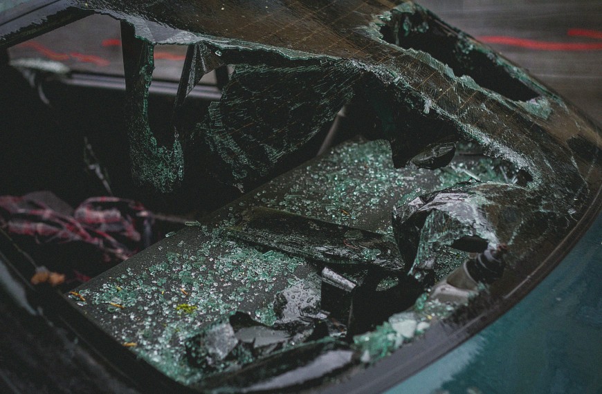 How to Avoid Panicking in a Car Accident