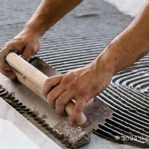 laying ceramic tiles | bathroom remodeling contractor