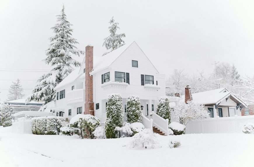 bad weather can destroy your plumbing