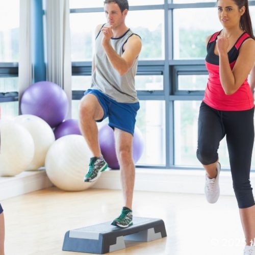 Beginner-Friendly Exercises - step aerobics
