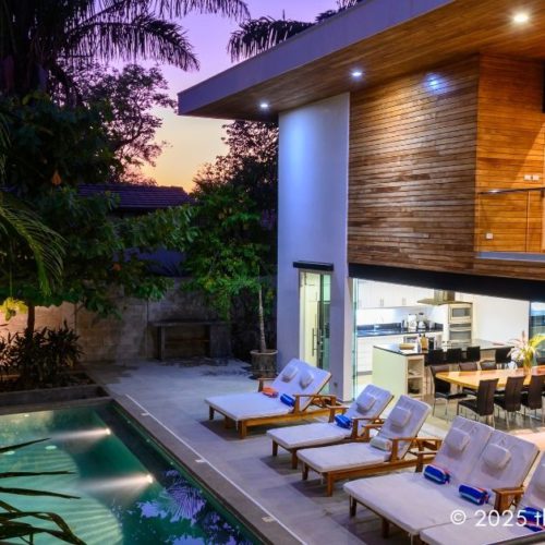 choosing a safe vacation rental