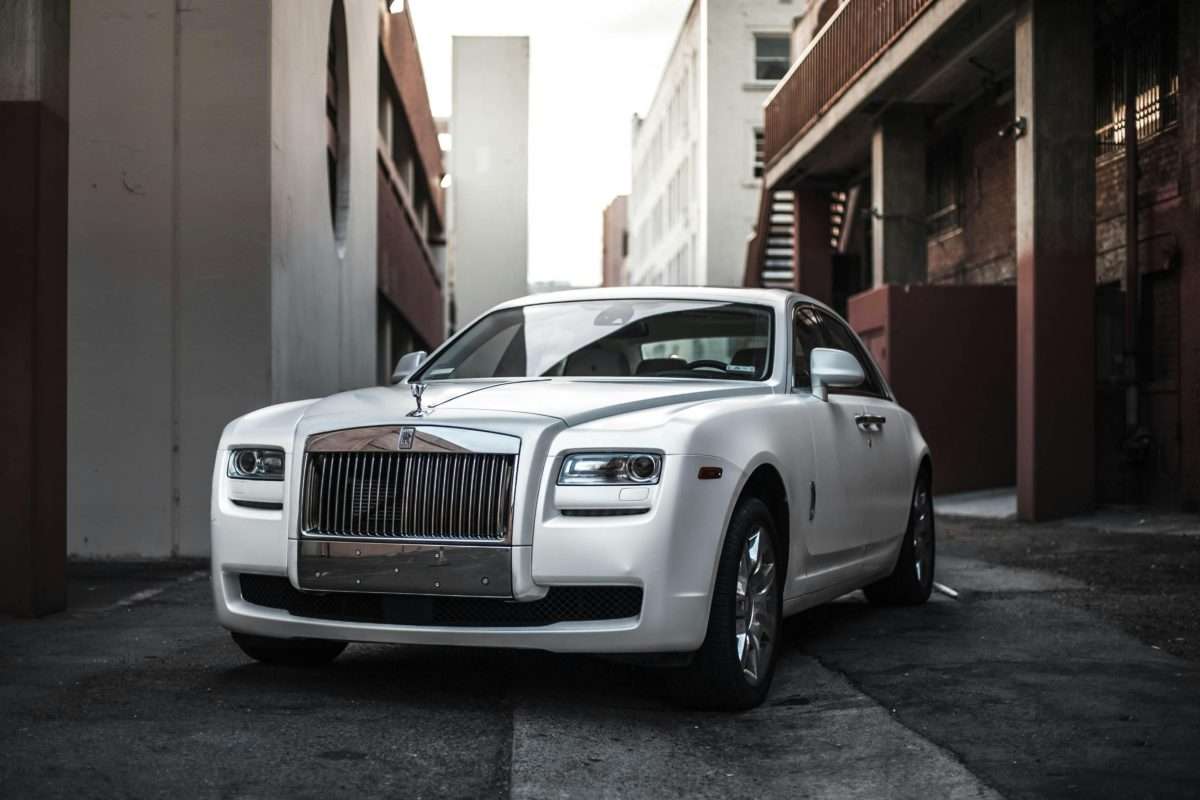 white rolls Royce - car people renting their dream car