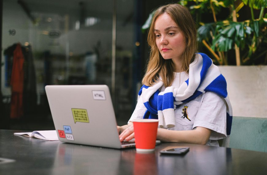 digital nomad