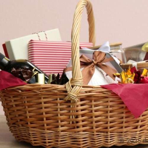 gourmet gift baskets - sustainable packaging