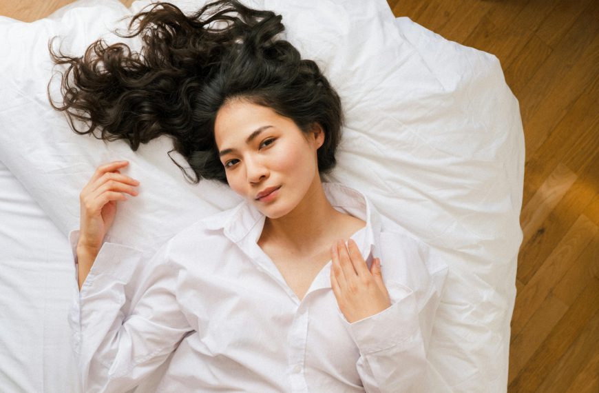 subtle ways to look more rested