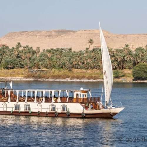 dahabiya Nile cruise