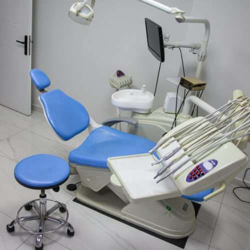 Personalized dental treatments - Early Screenings Detect Dental Problems