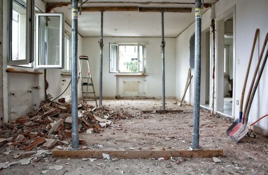 Renovate or Rebuild: How to Know Which Path Makes Sense for Your Family