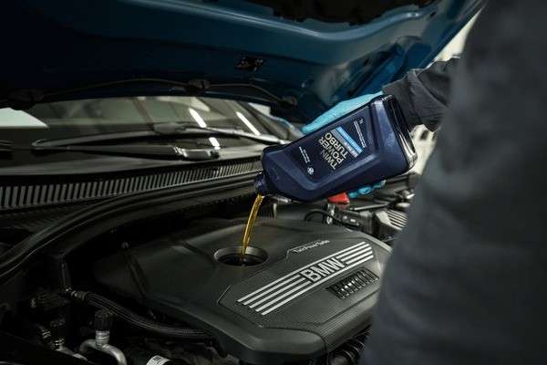 BMW oil change