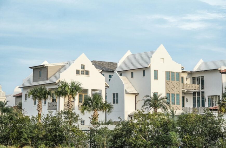 curb appeal - coastal home