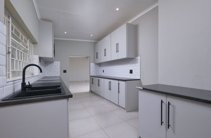 Refitting Your Kitchen on a Low Budget