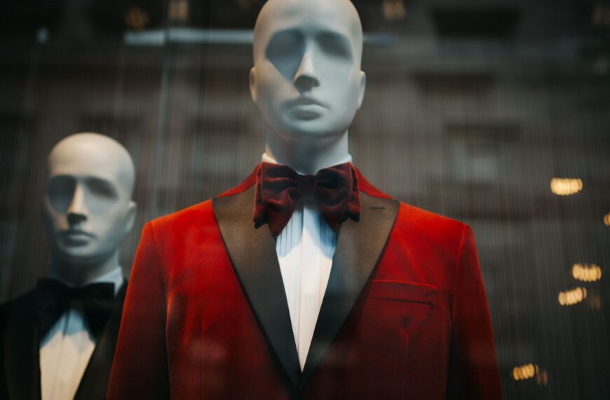 style - red-tuxedo
