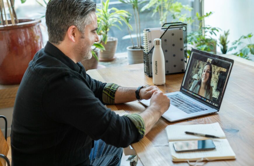 virtual assistants
