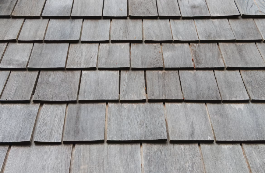 Metal Roofing vs. Asphalt Shingles