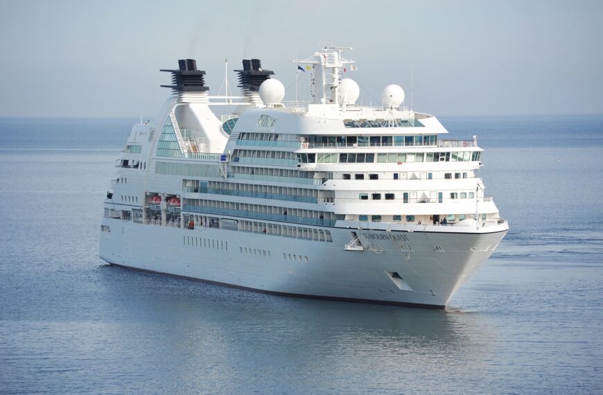 cruise ship - family vacation