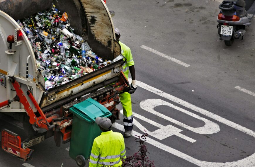garbage truck - dump truck - junk